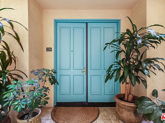 2nd image of 11500 W San Vicente Blvd #220