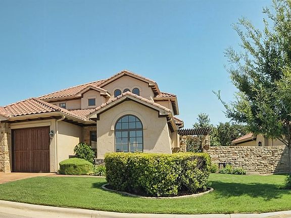 3rd image of 15 Borello Dr