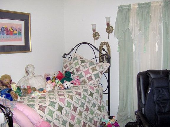 5th image of 5552 Saratoga Dr