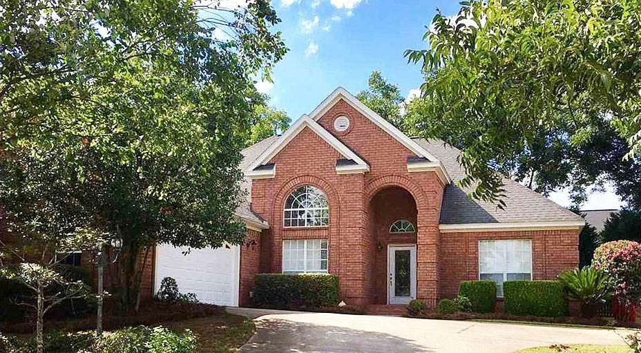 1st image of 106 Saint Marlo Dr