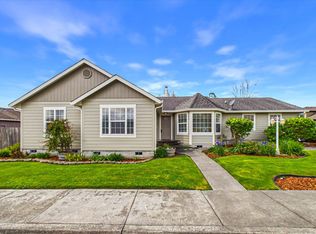 2315 Shamrock Dr, Fortuna, CA 95540