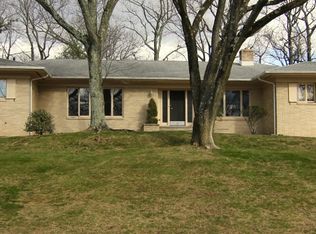 32 Ferris Dr, West Orange, NJ 07052
