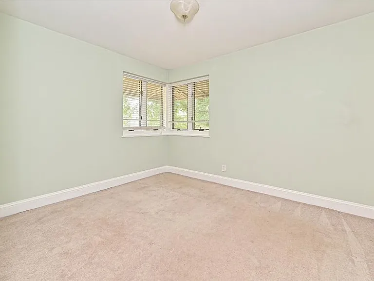 2441 Vail Ave #1 — Photo 15