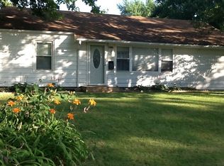 2016 W Gilbert Ave, Peoria, IL 61604