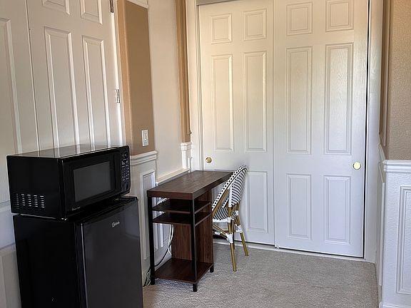 5th image of 776 Traviso Cir