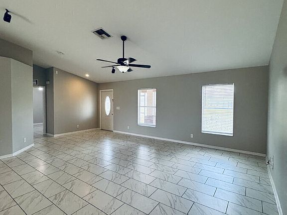 3rd image of 1804 NW 1st Ave