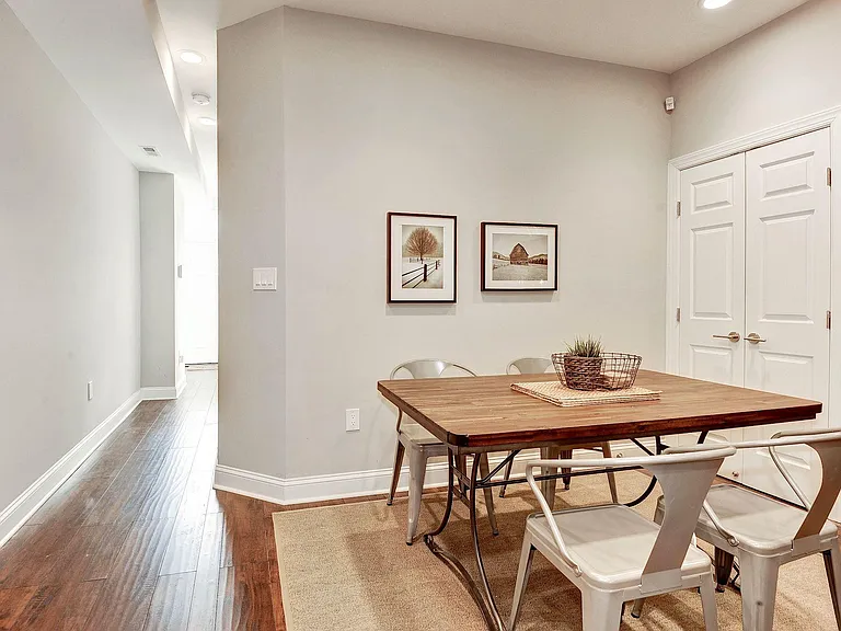 55 Bates St NW #B — Photo 10