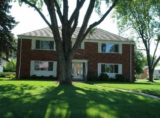 2128 Collinway St APT 2, Ottawa Hills, OH 43606