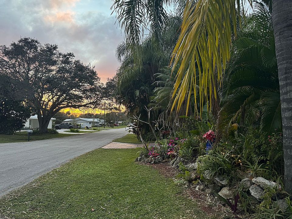 2nd image of 406 19th St