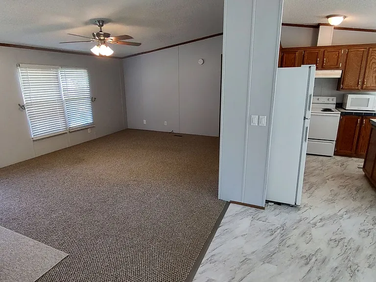 2537 Blockhouse Rd — Photo 4