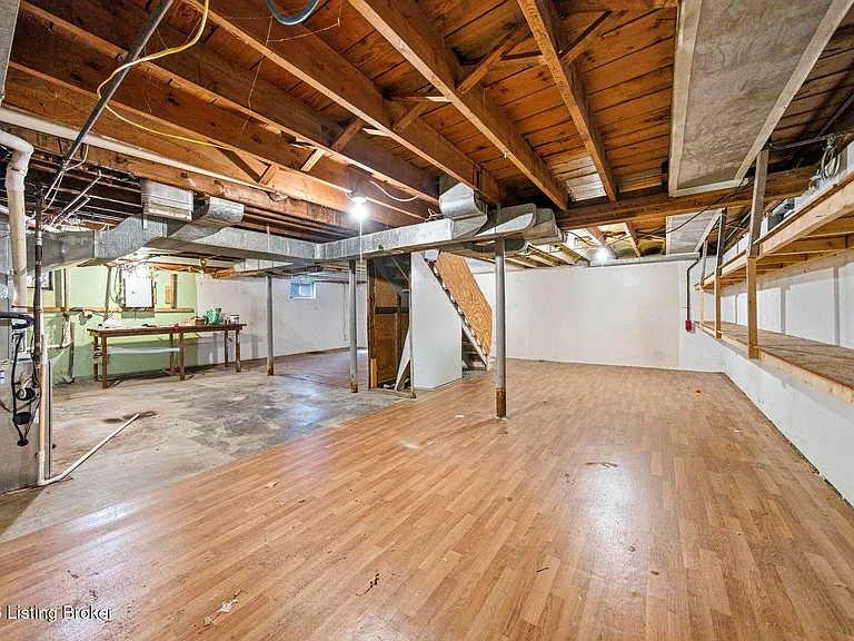 3021 Wedgewood Way — Photo 23