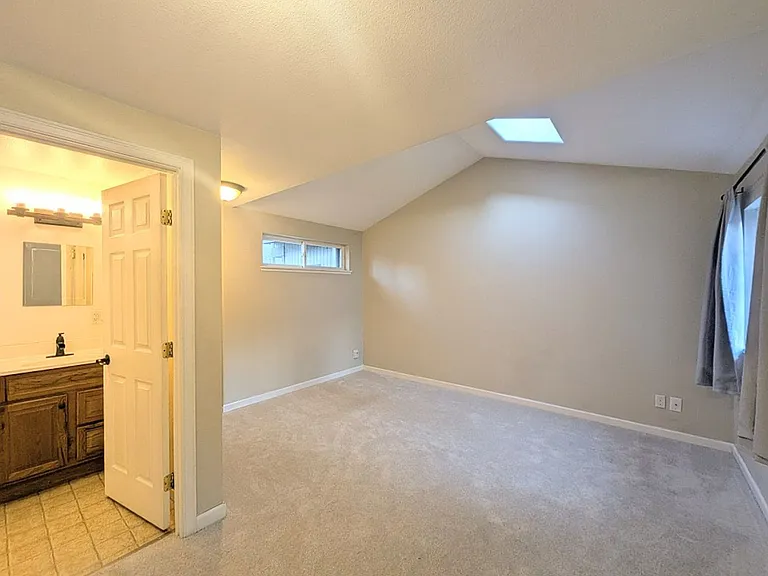 9028 184th Ave NE #A — Photo 12
