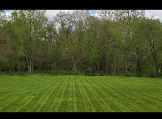 4205-4209 Southwoods Rd, Springfield, IL 62711