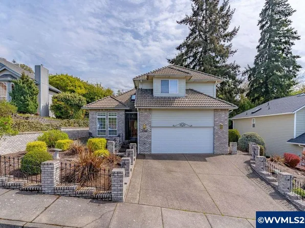 466 Flying Squirrel Way NW, Salem, OR 97304