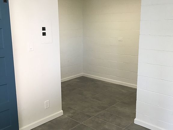 2nd image of 420 Carter St APT C