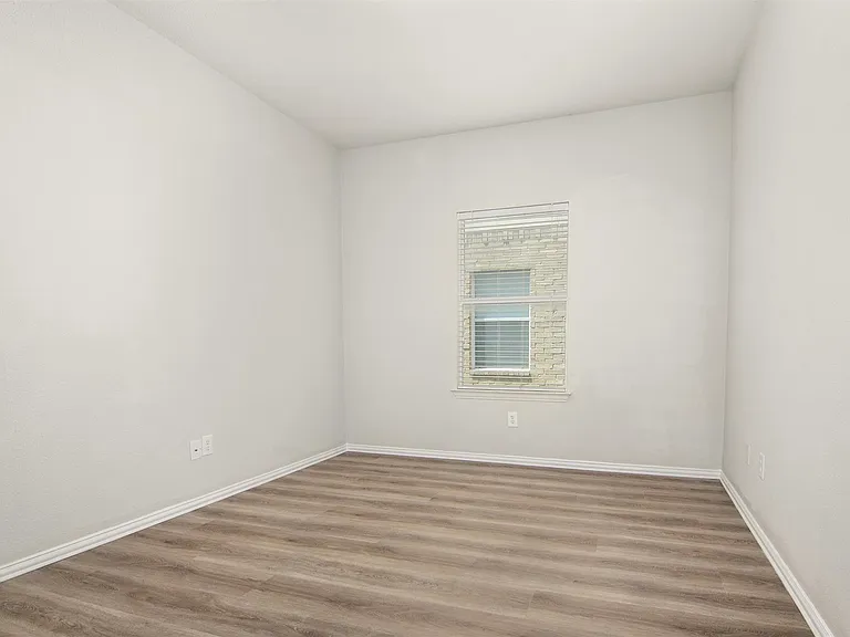 14541 Little Anne Dr — Photo 13
