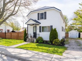 128 Elizabeth St, Chatham Kent, ON N0P 2K0