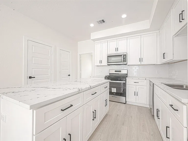 4135 Mallow St #A — Photo 9