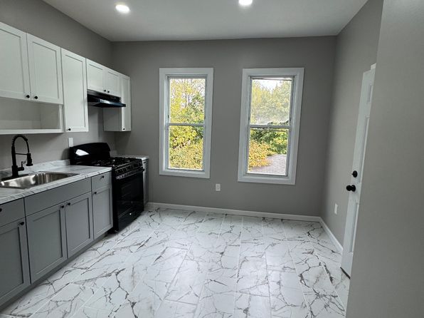 296-298 Chadwick Ave #1