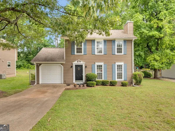 3547 Chinaberry Ln, Snellville, GA 30039