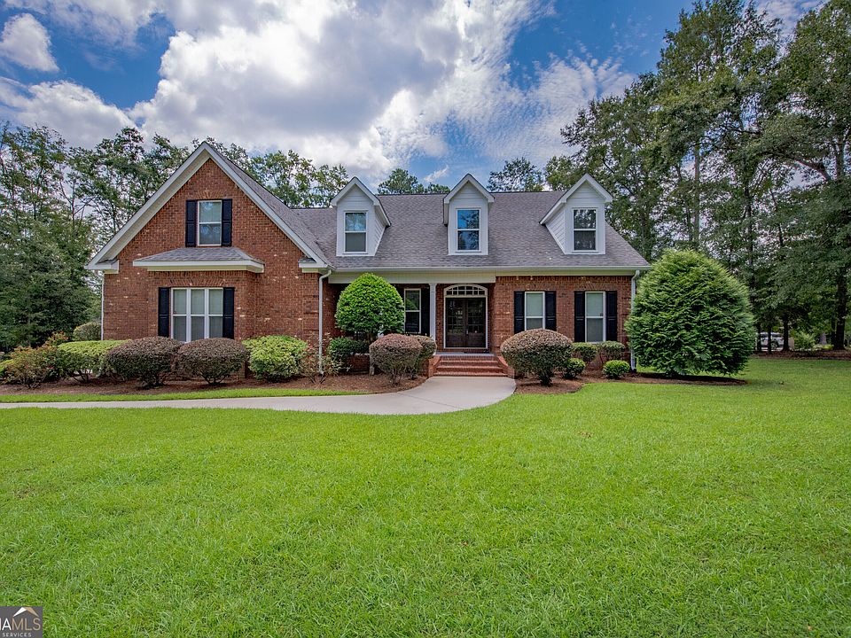 1st image of 304 Old Windmill Rd