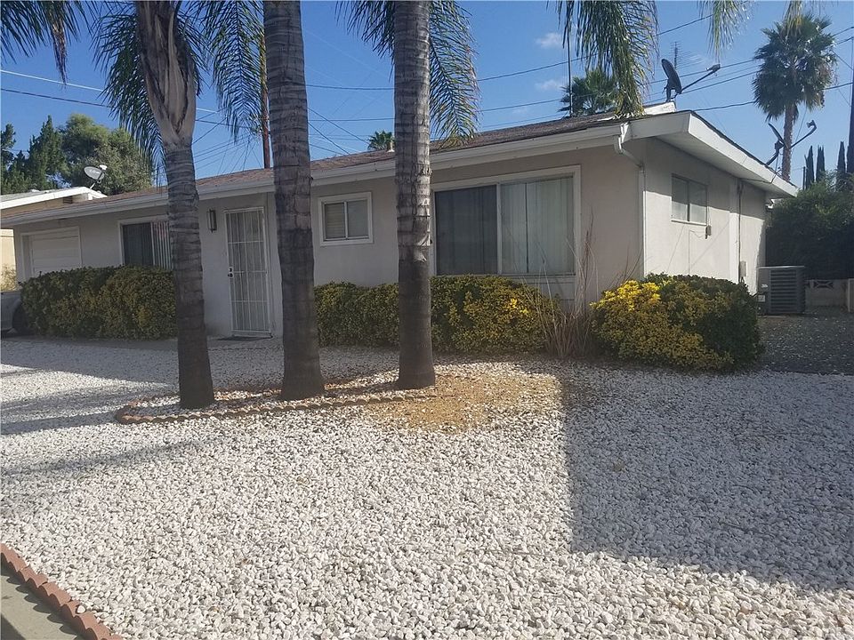 1st image of 26108 Crestwood Pl