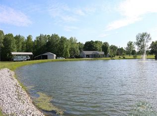 428 Maple Branch Ln, Creal Springs, IL 62922