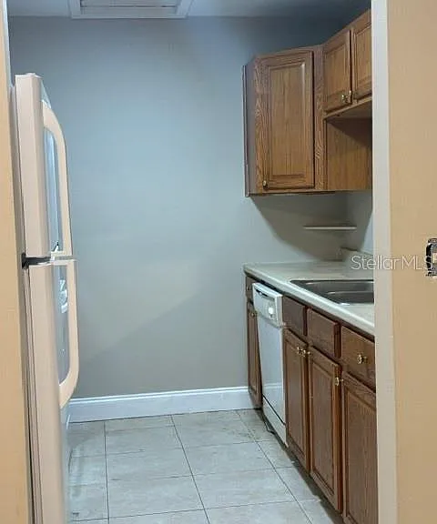 1562 S Jefferson Ave — Photo 7