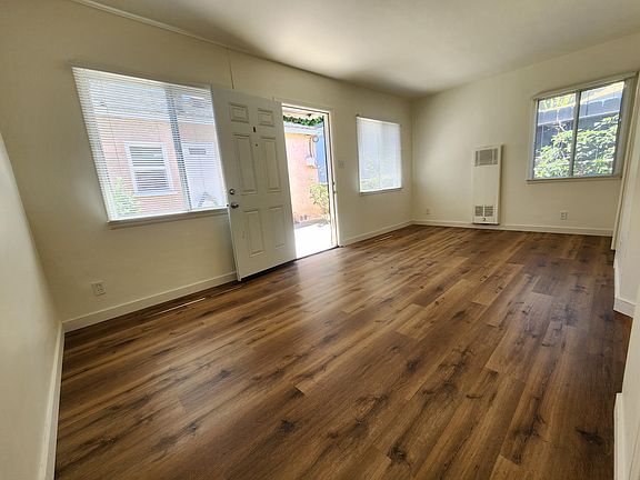 2nd image of 707 Hill St Unit B