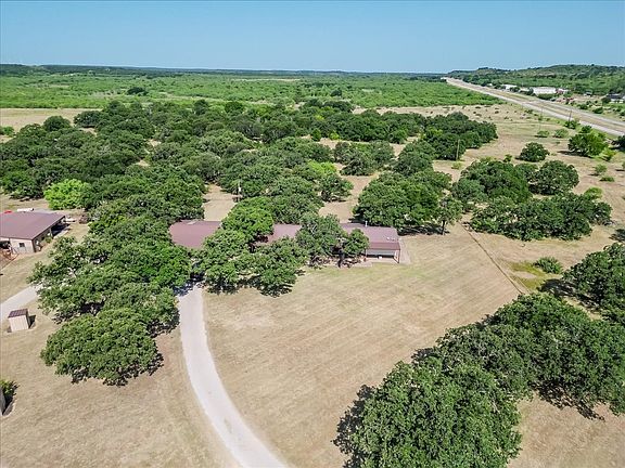 2nd image of 3637 N Highway 281