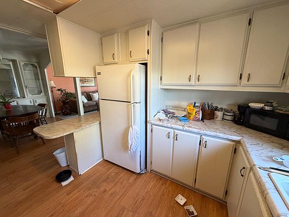 5th image of 347 Carmel Ave #65