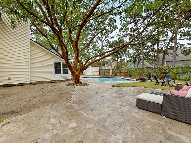 Victoria Ln — Photo 8