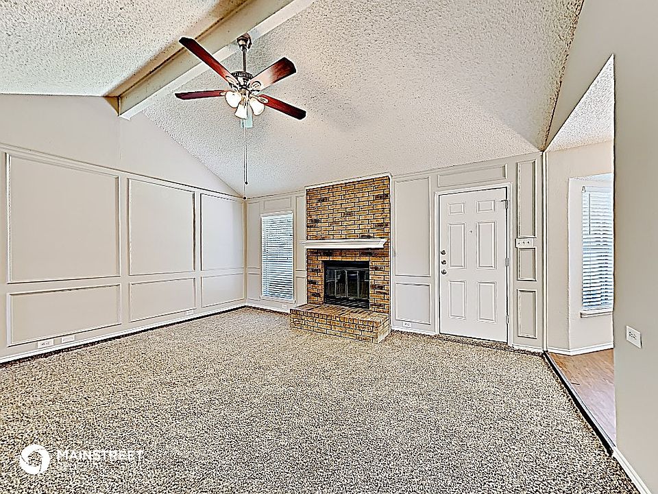 808 Crystal Creek Ln, Arlington, TX 76001 Zillow