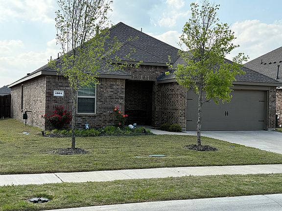 2nd image of 1304 Misty Brook Dr