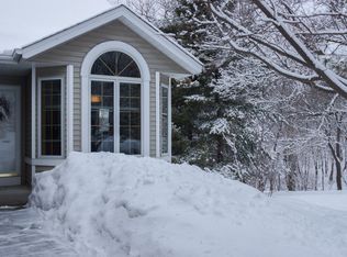 11120 Bloomington Ferry Rd, Bloomington, MN 55438