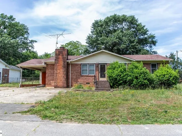 2014 Center St, Spartanburg, SC 29303