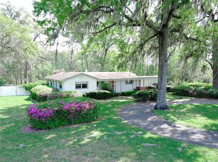 9715 NW 143rd St, Alachua, FL 32615