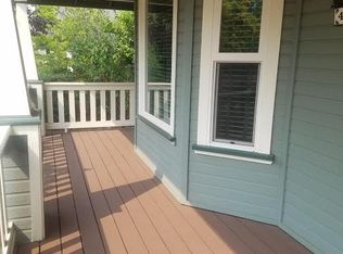 438 Parkside Dr, Ashland, OR 97520
