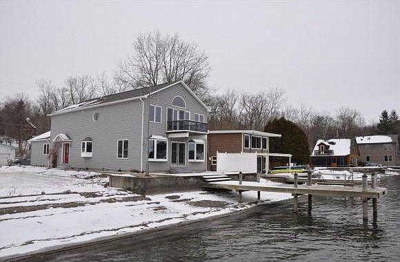 1st image of 7 Ladoga Park E