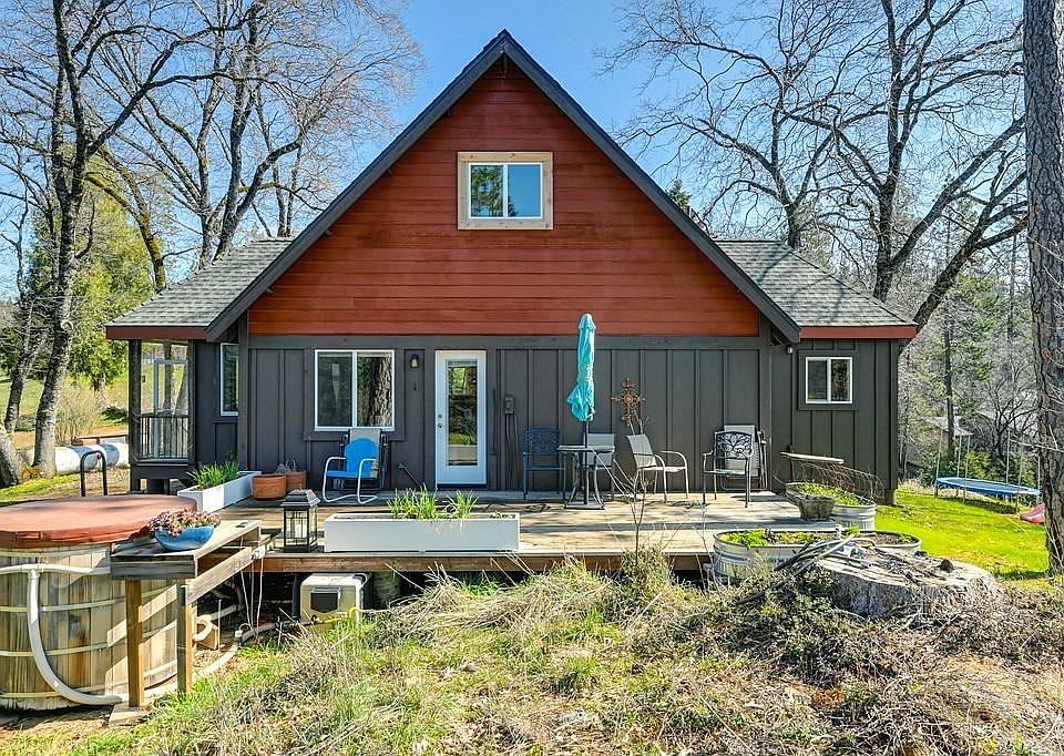 1st image of 15053 Arrowhead Ln