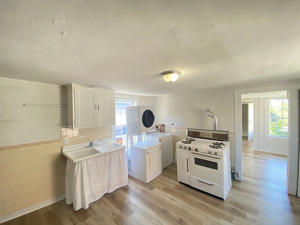 1st image of 13 Fletcher St