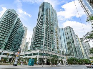 10 Yonge St UNIT 1910, Toronto, ON