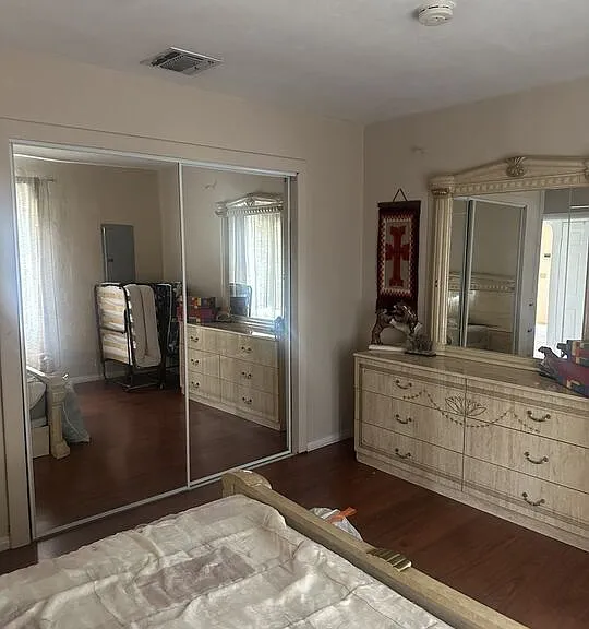 9900 Laurel Canyon Blvd — Photo 21
