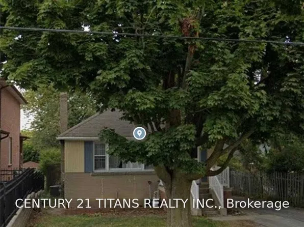 14 Anson Ave, Toronto, ON M1M 1X3