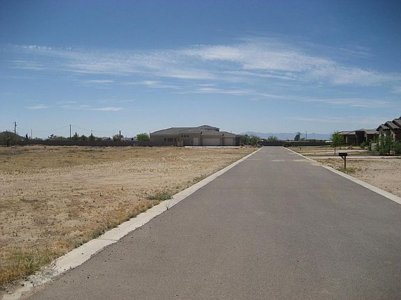 3rd image of 0 E Sunnydale Drive #0