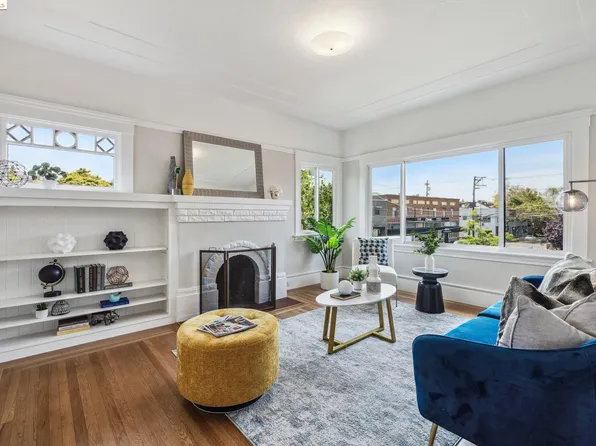 3154 College Ave APT 2, Berkeley, CA 94705
