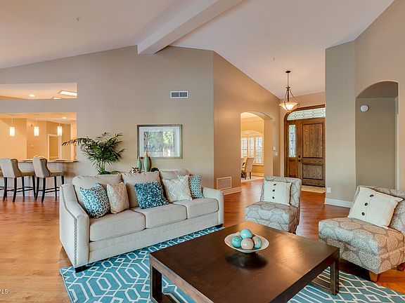 3rd image of 10419 E Sunnyside Dr