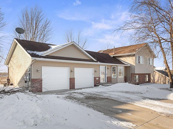 2nd image of 521 Upland Rd NW