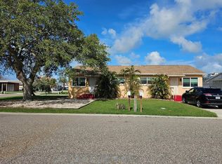 175 174th Terrace Dr E #2, Saint Petersburg, FL 33708