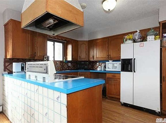 4th image of 428 Madison St